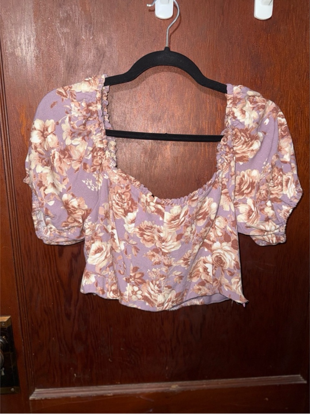 Altar'd State Lavender Floral Puff-Sleeve Crop Top